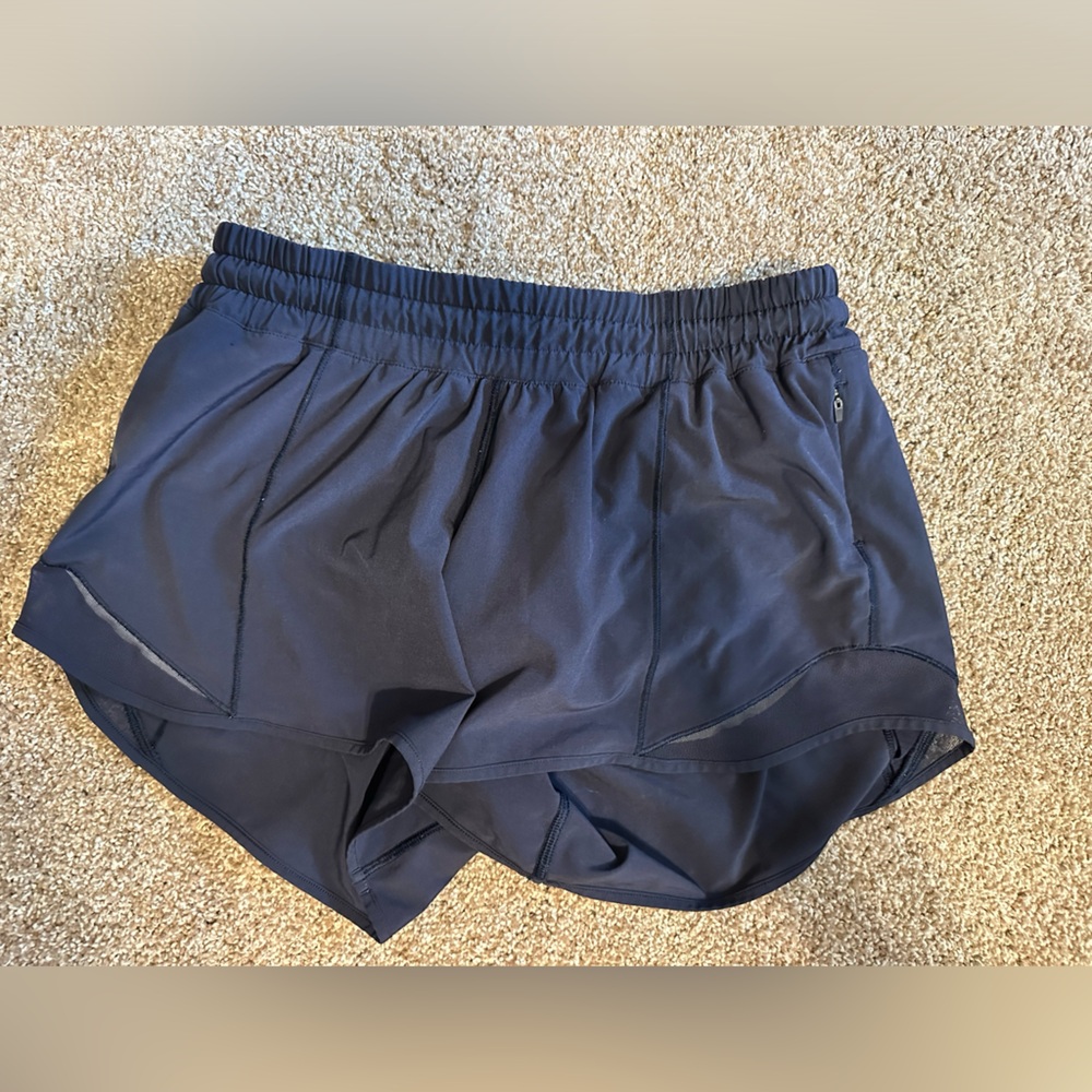 Lululemon hotty hot navy size 6